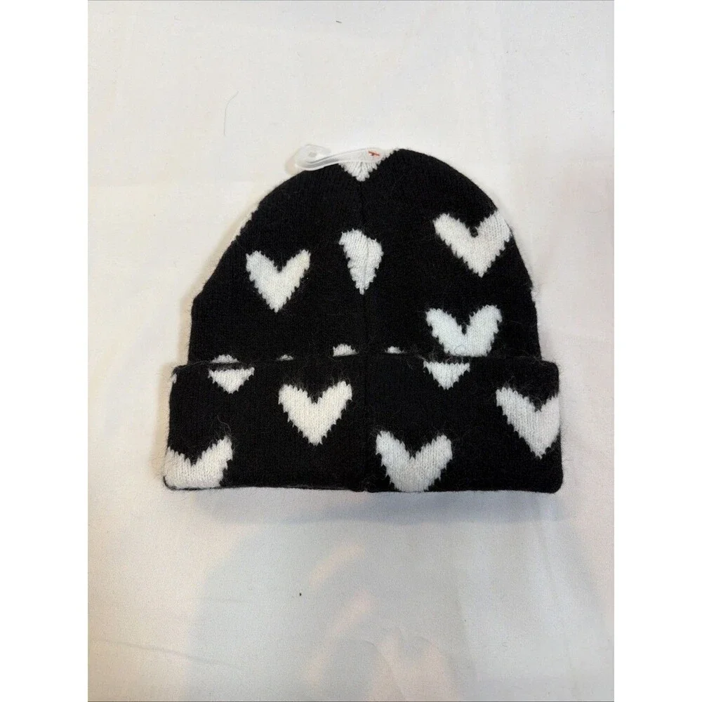 Cat & Jack Girls' Knitted Heart Beanie Hat Color Black And White One Size